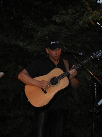 Neckarm�hle Open Air mit "GUITAR HEROES" am 12.07.2002