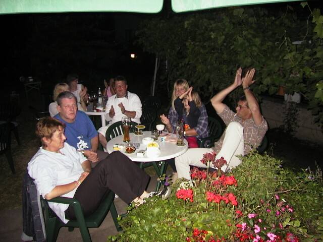 Neckarm�hle Open Air mit "GUITAR HEROES" am 12.07.2002
