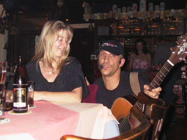 Neckarm�hle Open Air mit "GUITAR HEROES" am 12.07.2002