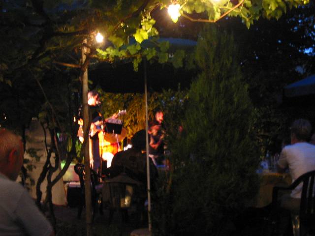 Neckarm�hle
                Mundelsheim Grillfest mit "Fritzcats" am
                14.07.2007