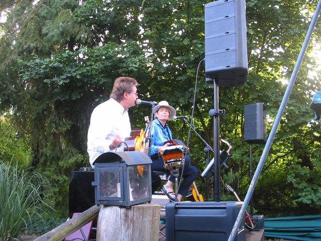Neckarm�hle 50er / 60er Grill-Open-Air Mundelsheim
                mit "Duo Bellevue" am 05.07.2008