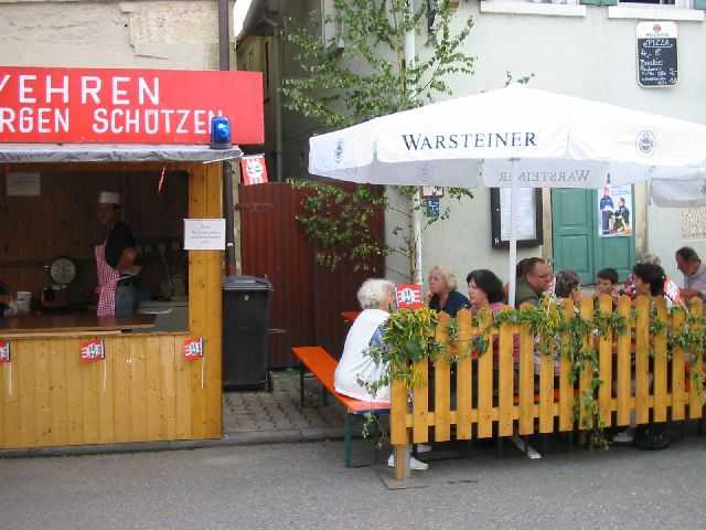 Die 16. Mundelsheimer
                Sichelhenket, 28.8 und 29.8.2004