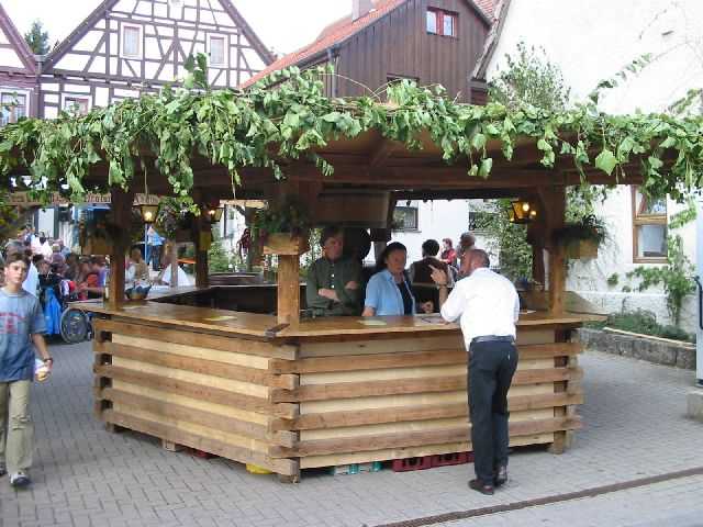 Die 16. Mundelsheimer
                Sichelhenket, 28.8 und 29.8.2004