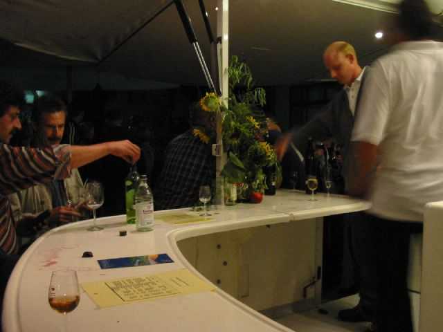 Die 16. Mundelsheimer
                Sichelhenket, 28.8 und 29.8.2004