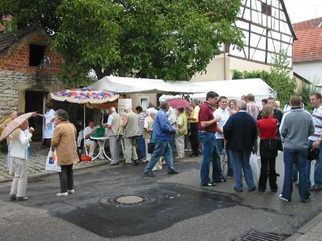 Die 16. Mundelsheimer
                Sichelhenket, 28.8 und 29.8.2004