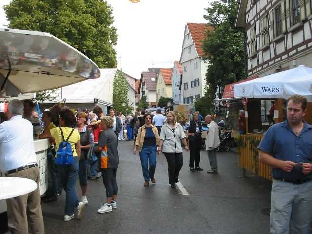 Die 16. Mundelsheimer
                Sichelhenket, 28.8 und 29.8.2004
