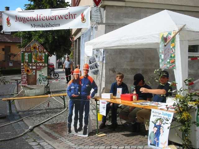 Die 16. Mundelsheimer
                Sichelhenket, 28.8 und 29.8.2004