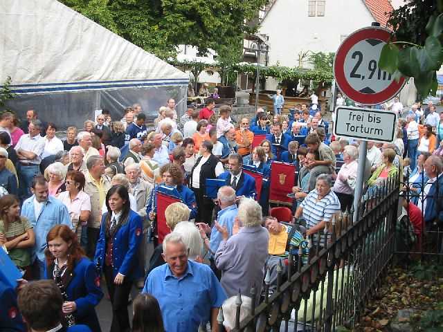 Die
                17. Mundelsheimer Sichelhenket, 26.8 und 27.8.2006
