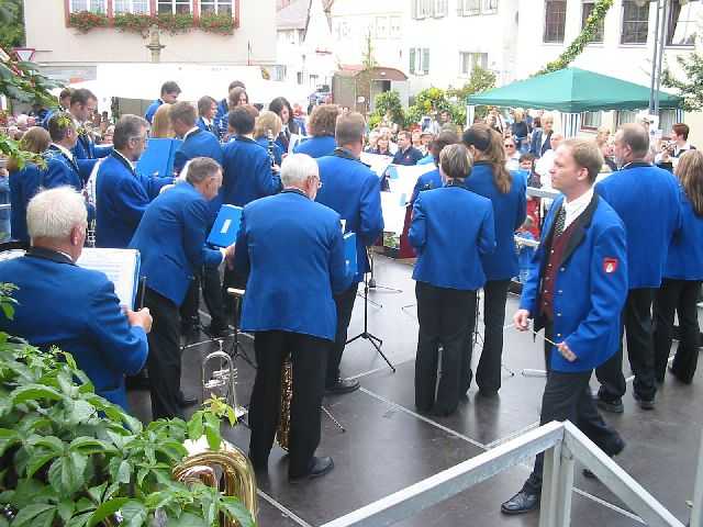 Die
                17. Mundelsheimer Sichelhenket, 26.8 und 27.8.2006