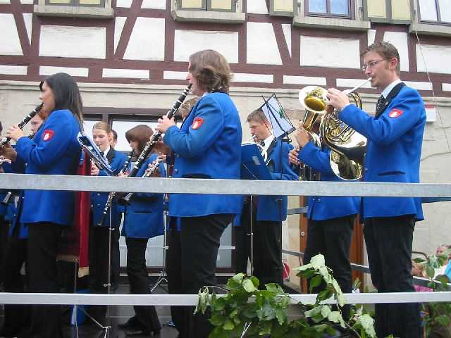 Die
                17. Mundelsheimer Sichelhenket, 26.8 und 27.8.2006