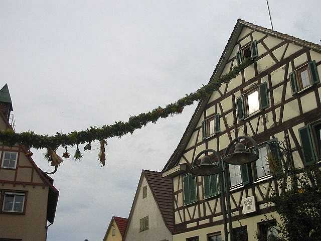 Die
                17. Mundelsheimer Sichelhenket, 26.8 und 27.8.2006