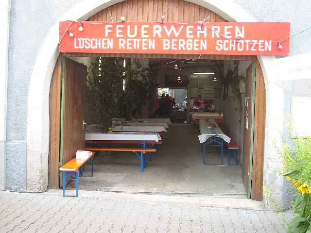Die
                17. Mundelsheimer Sichelhenket, 26.8 und 27.8.2006