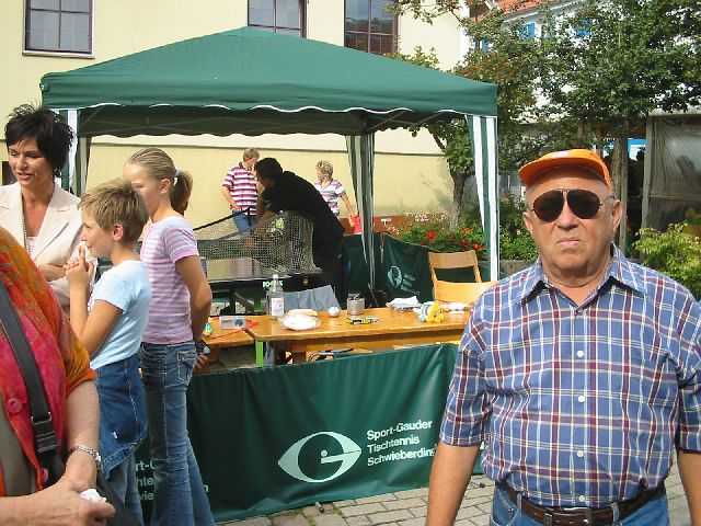 Die
                17. Mundelsheimer Sichelhenket, 26.8 und 27.8.2006