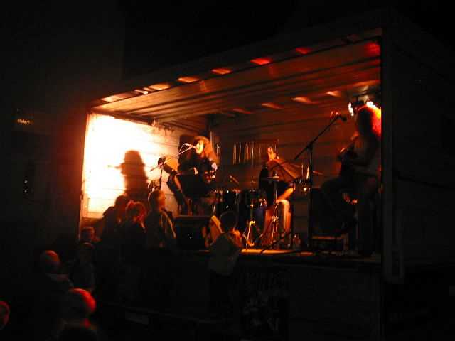 Die
                17. Mundelsheimer Sichelhenket, 26.8 und 27.8.2006