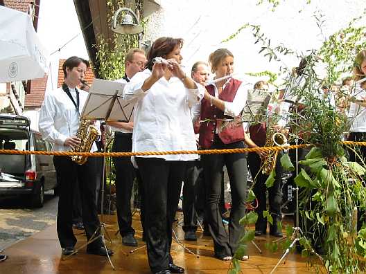 Das Weindorf
                Mundelsheim, 72 Bilder vom 29., 30. und 31.8.2003