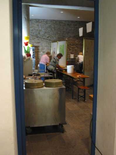 Das Weindorf
                Mundelsheim, 72 Bilder vom 29., 30. und 31.8.2003