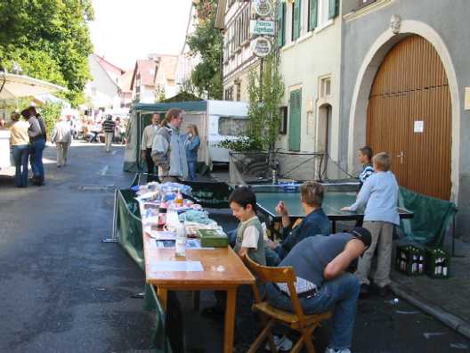 Das Weindorf
                Mundelsheim, 72 Bilder vom 29., 30. und 31.8.2003