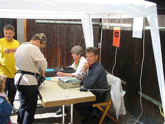 Das Weindorf
                Mundelsheim, 72 Bilder vom 29., 30. und 31.8.2003